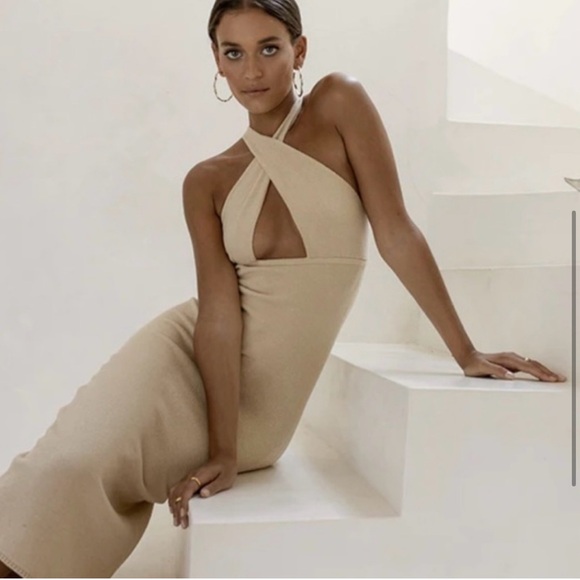 Cream Bodycon Midi Dress with Plunge Neckline - Picture 3 of 4